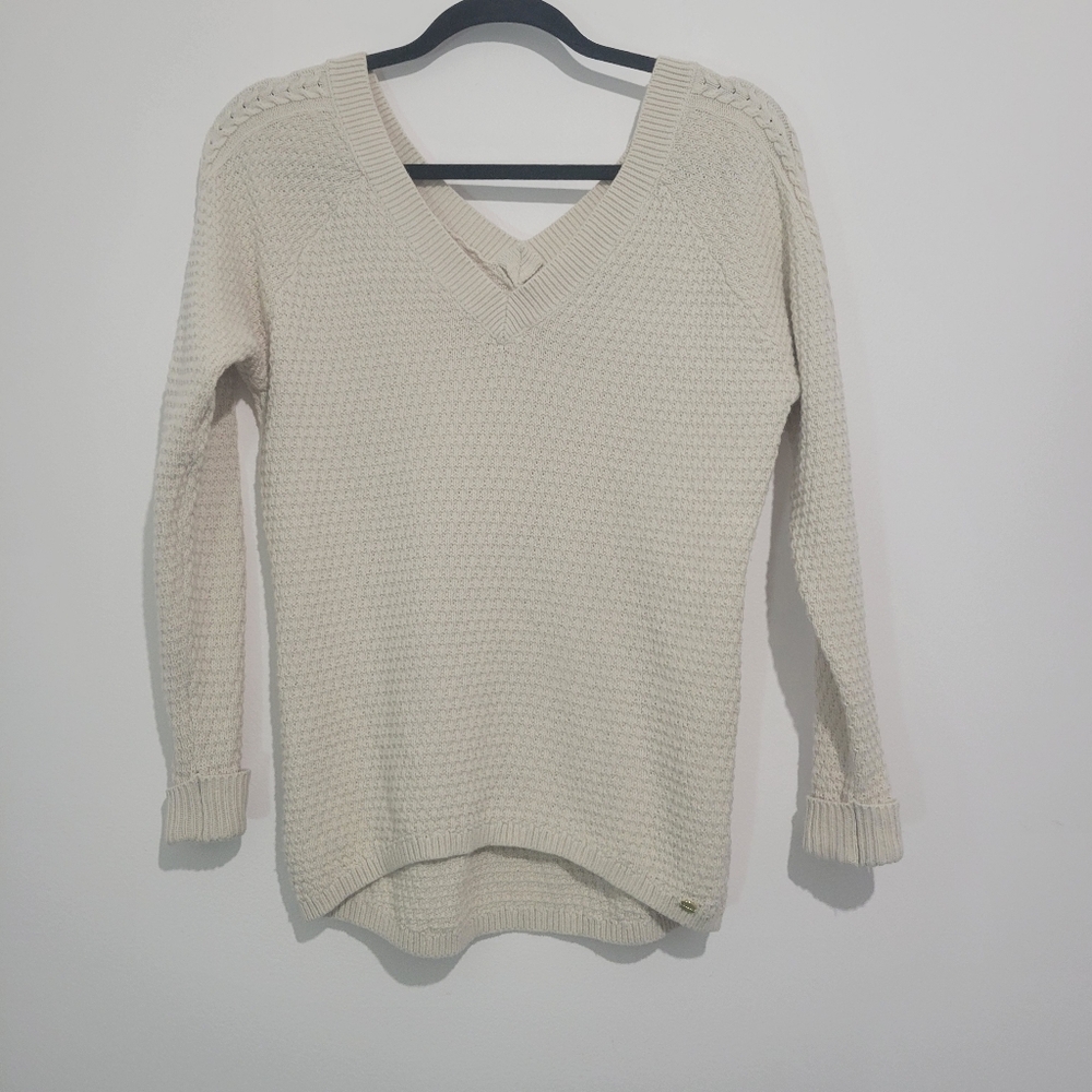 GUESS WOMEN'S VNECK/BACK LONG SLEEVE KNIT CREAM SWEATER SIZE MEDIUM